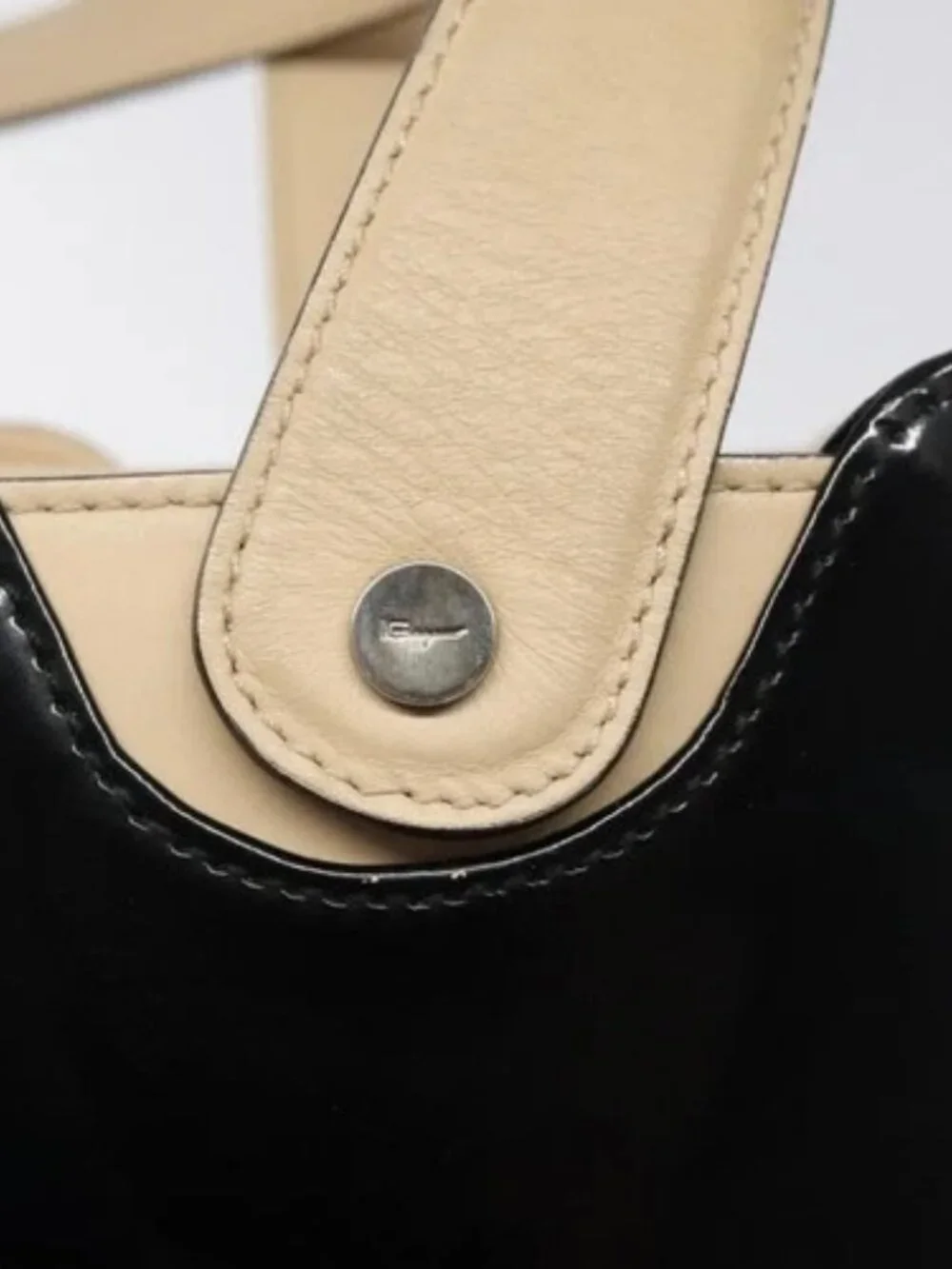 Salvatore Ferragamo Tote Bag Enamel Black Silver Auth bs25067